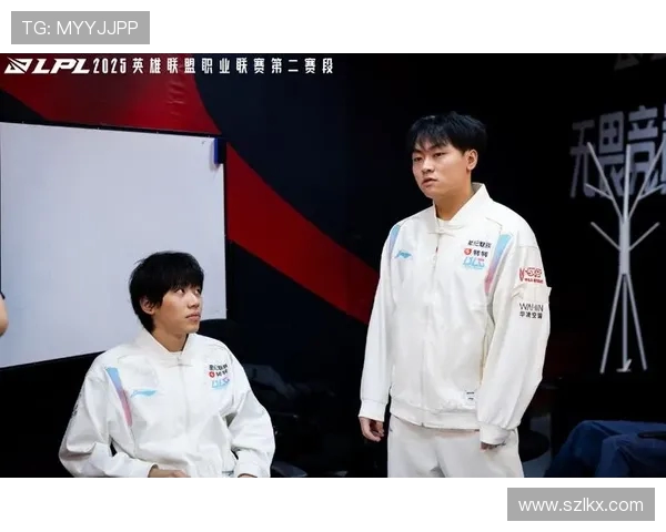 IG与BLG对决高潮迭起 谁能在LPL季后赛中脱颖而出争夺荣耀之巅 IG与BLG对决高潮迭起 谁能在LPL季后赛中脱颖而出争夺荣耀之巅