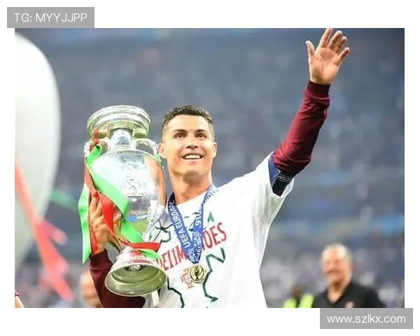 成都篮球队在欧锦赛中的拼搏历程与荣耀时刻分享