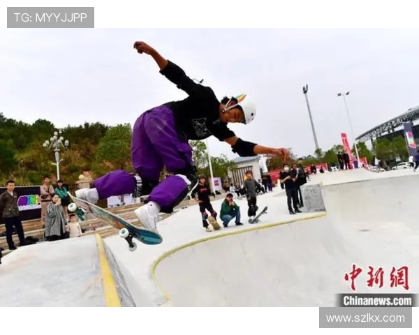 杭州滑板队与北京滑板队赛后复盘力量对决的精彩瞬间与战术分析 杭州滑板队与北京滑板队赛后复盘力量对决的精彩瞬间与战术分析