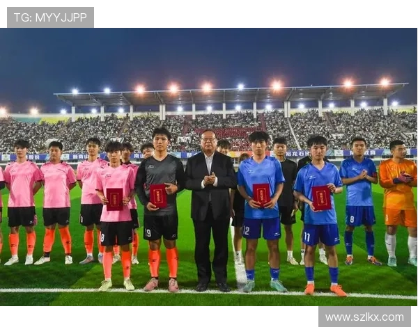 全球足球盛宴:从草根到巨星,探索足球的魅力与未来发展趋势 全球足球盛宴:从草根到巨星,探索足球的魅力与未来发展趋势