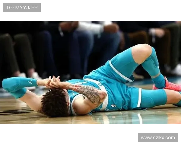 2011年湖人与黄蜂季后赛对决回顾及精彩瞬间分析